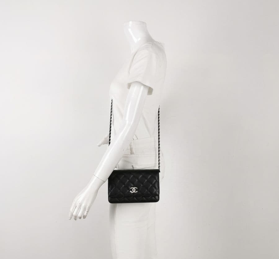 Chanel Wallet on Chain