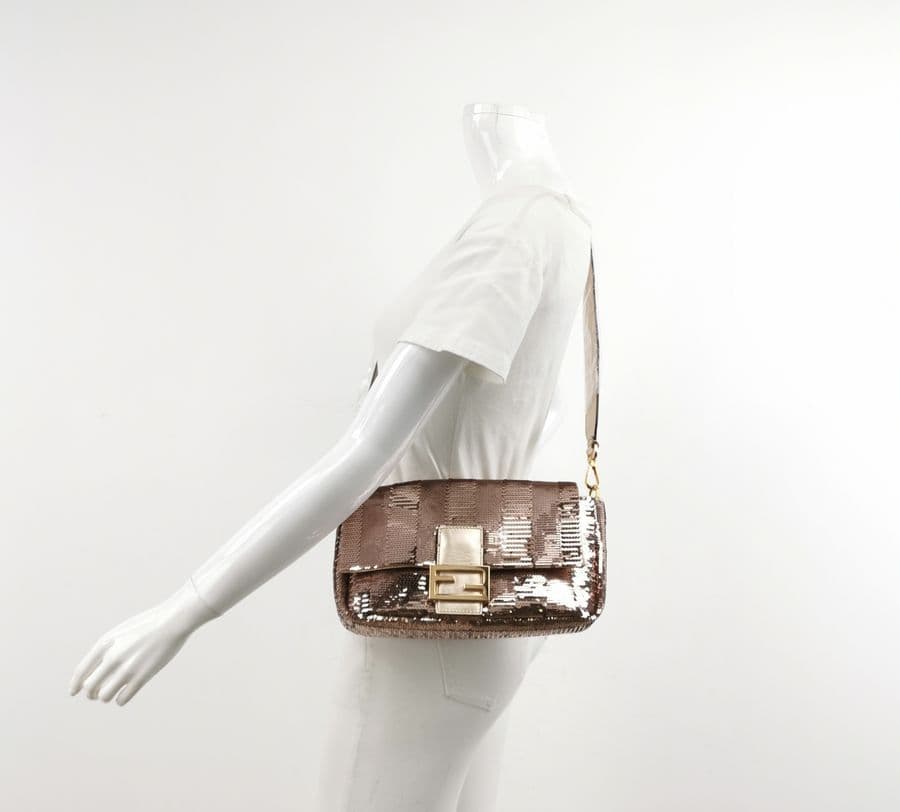 Fendi Baguette