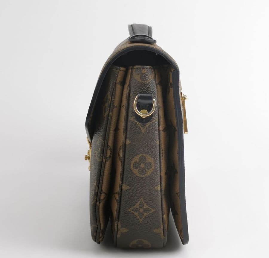 Louis Vuitton Pochette Métis