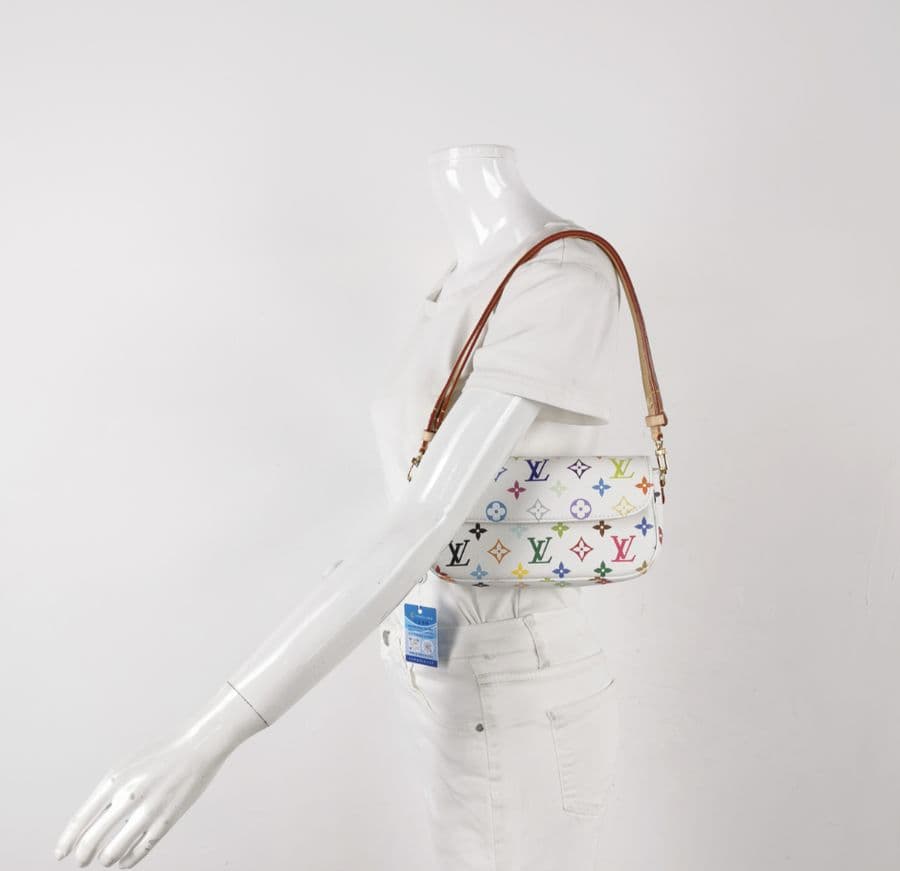 Louis Vuitton Pochette Murakami