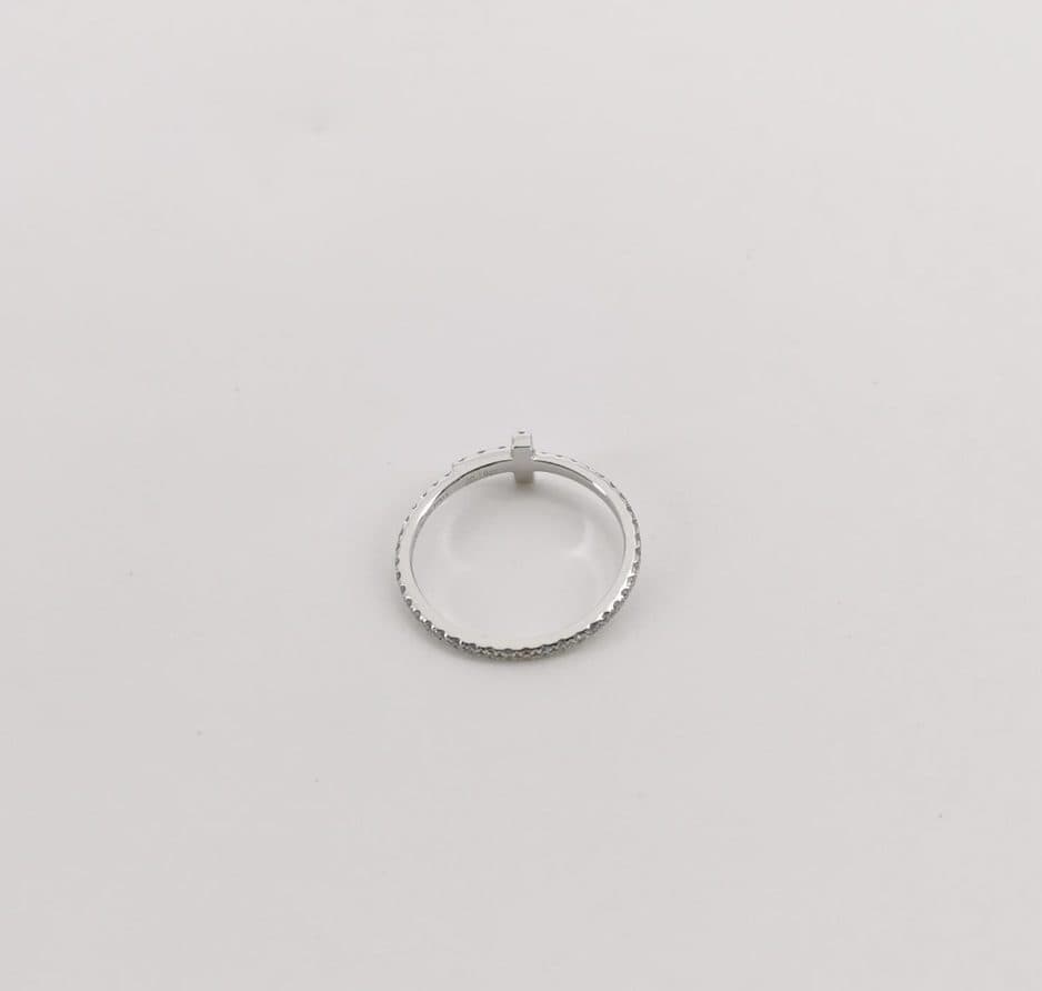 Tiffany & Co. T1 Diamond Bar Ring