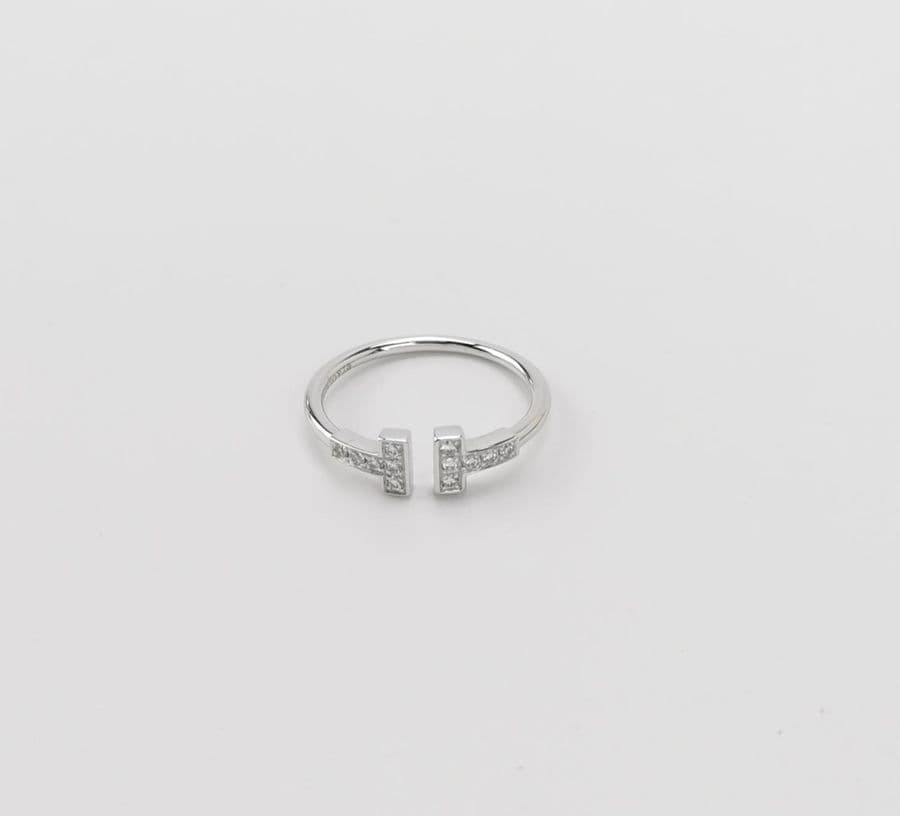 Tiffany & Co. T Wire