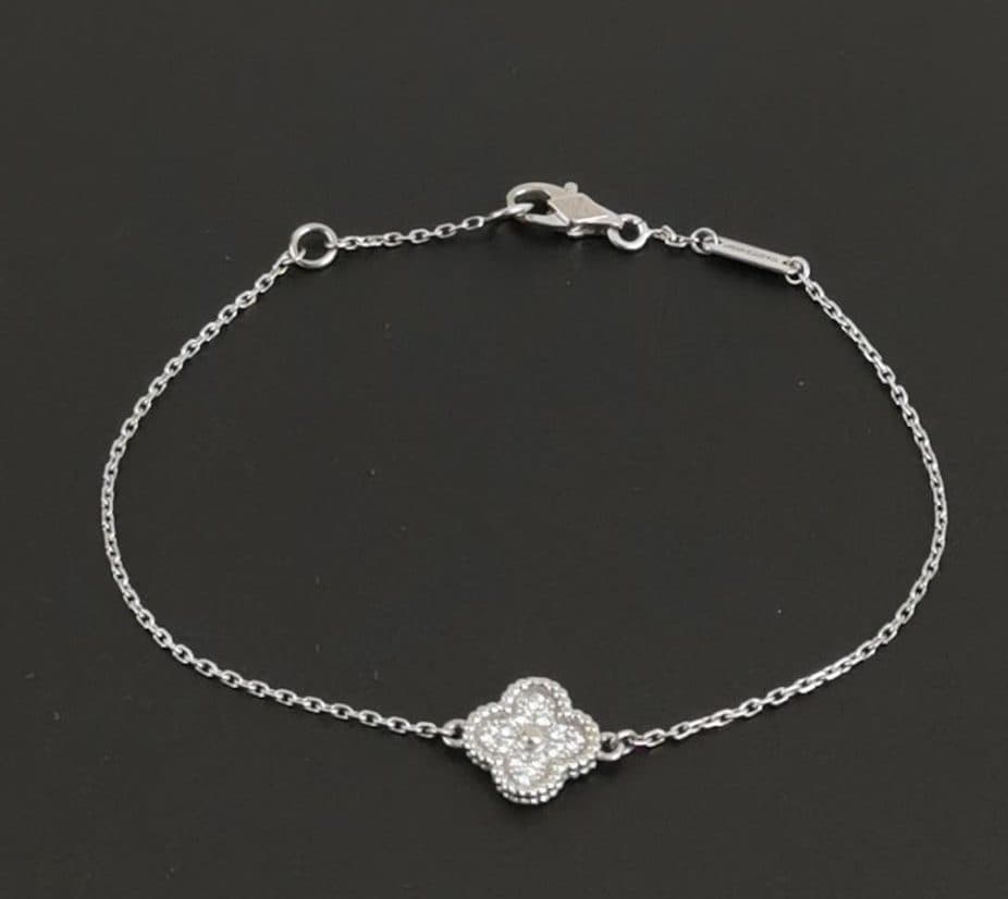 Van Cleef & Arpels Sweet Alhambra