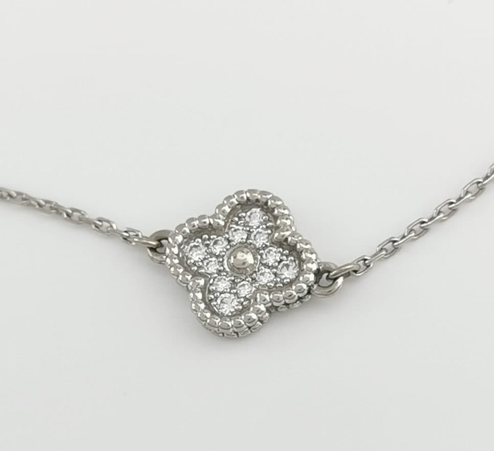 Van Cleef & Arpels Sweet Alhambra
